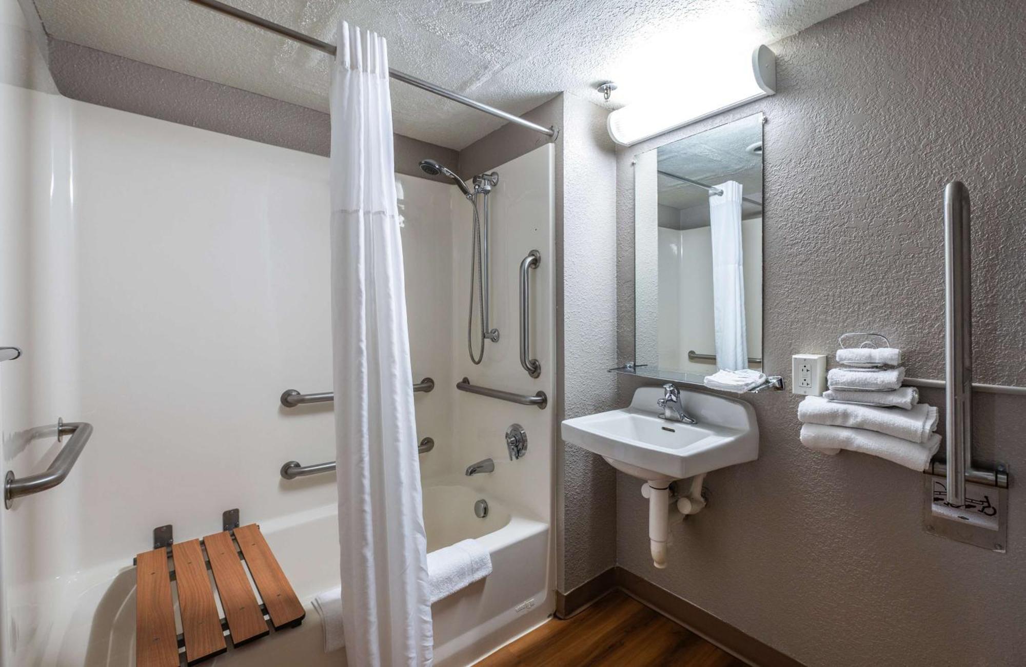 Motel 6-Branford, Ct - New Haven Екстериор снимка